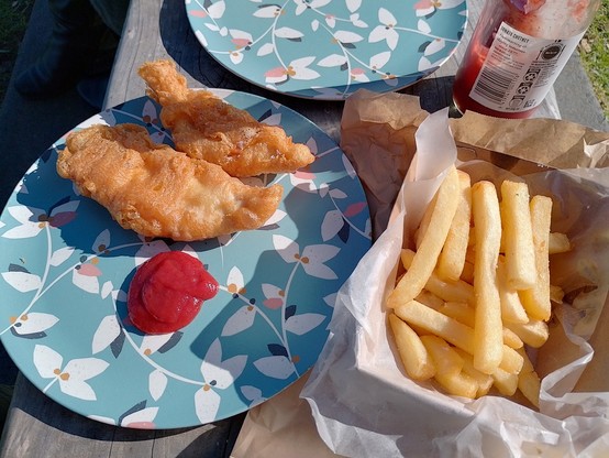 Snapper and chips with Whitlocks on the beach.