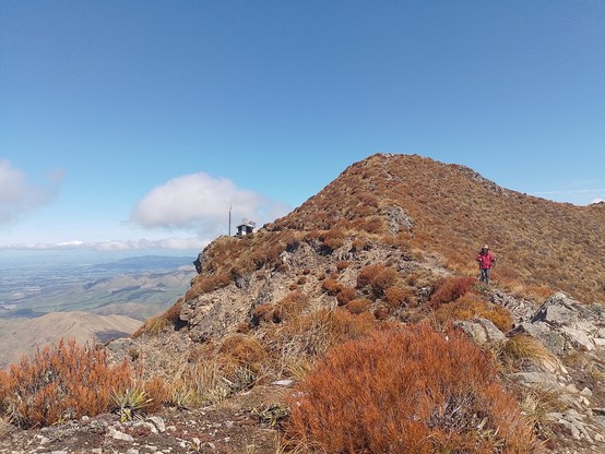 Coming down from the shelter via the much gentler ridge track.