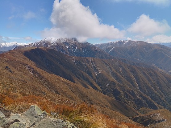 View out to Mt Peel proper.